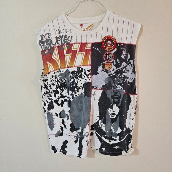 RFNG SPUN  KISS Sleeveless Tee Shirt with Badges - Size XXL - Picture 1 of 7